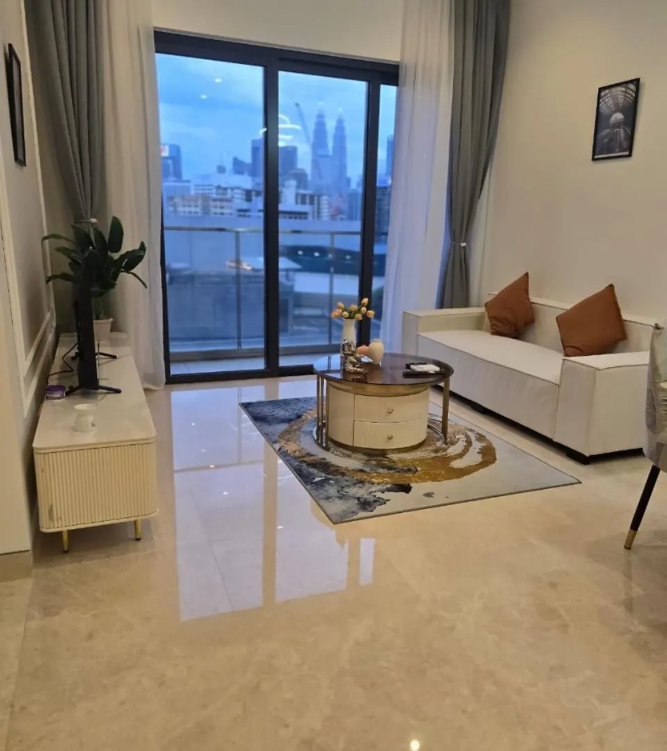 Infinity Swimming Pool Lucentia By Lalaport Apartment Kuala Lumpur